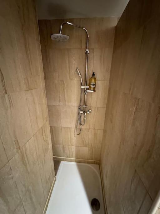 Appartement De Plain-Pied Avec Jardin Awinion Zewnętrze zdjęcie