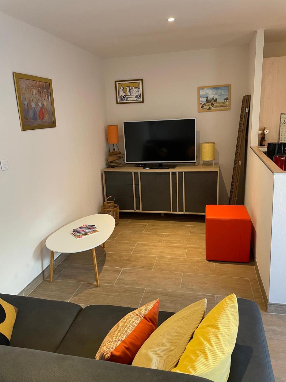 Appartement De Plain-Pied Avec Jardin Awinion Zewnętrze zdjęcie